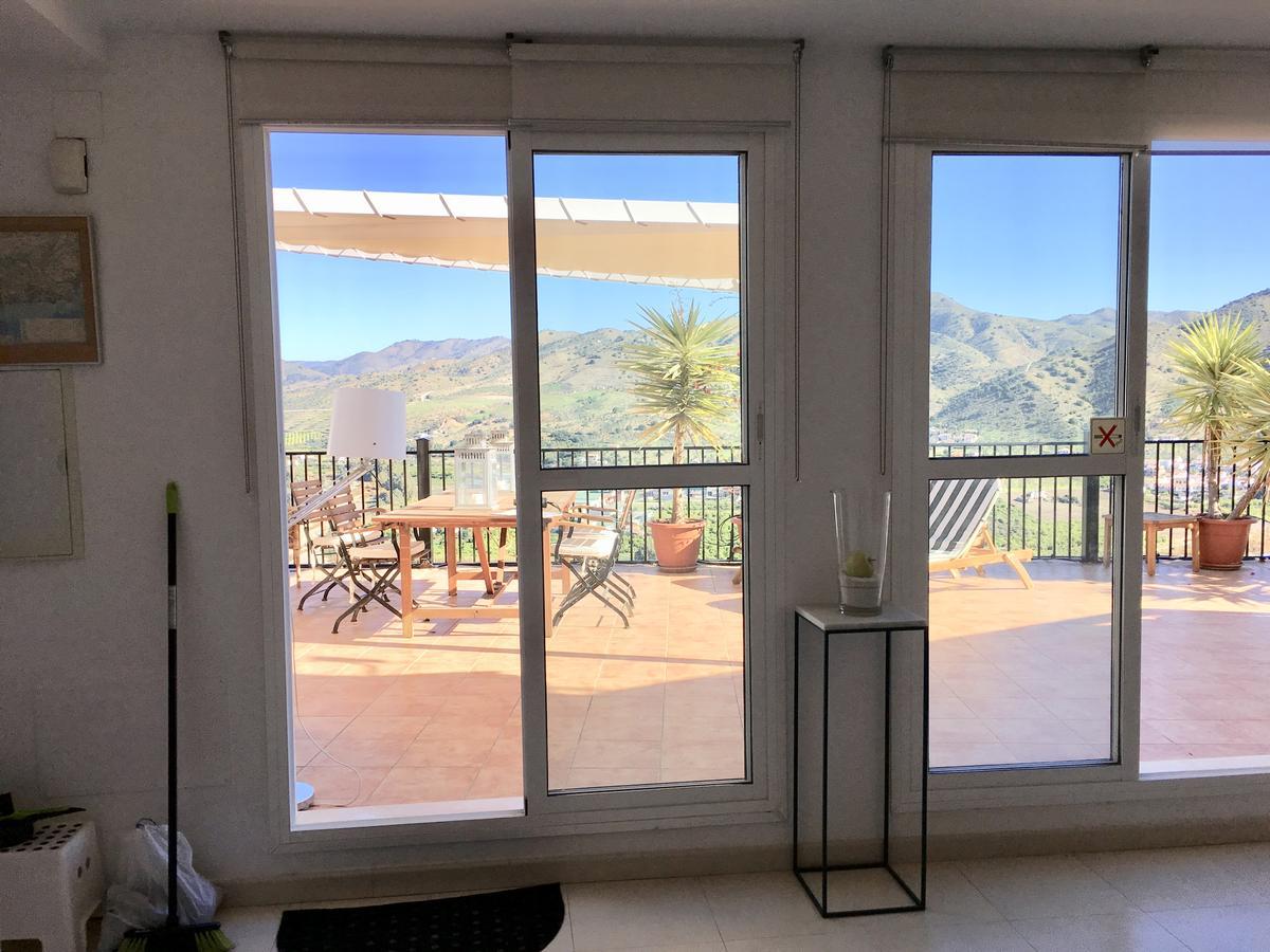 Penthouse Alora Lejlighed Eksteriør billede